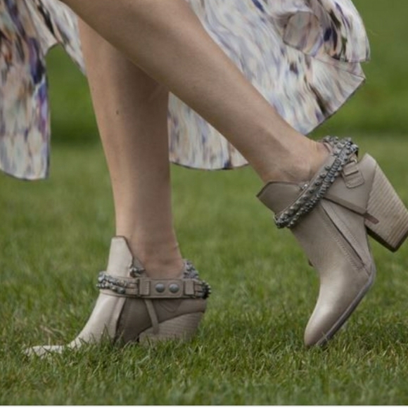 Dolce Vita booties Hollice 6.5 - Picture 7 of 8